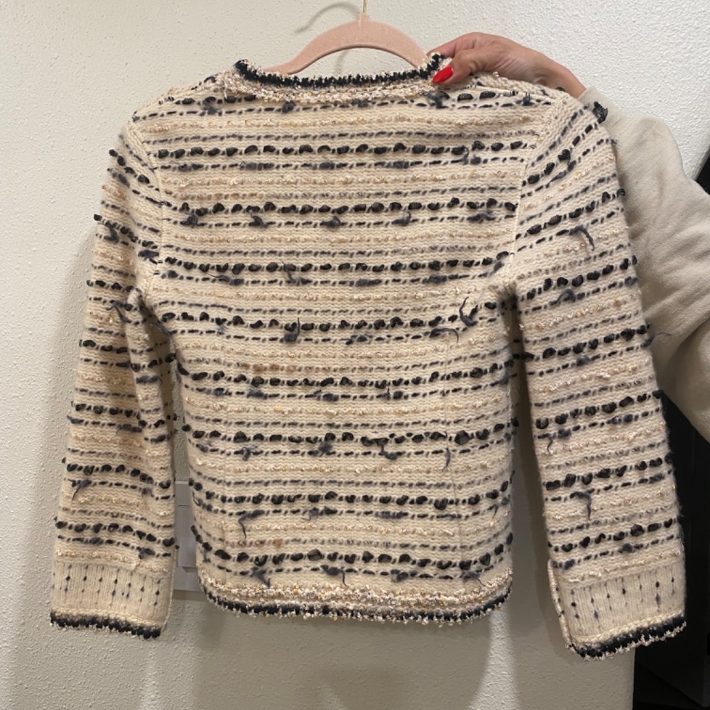 Chanel tweed jacket - Picture 5 of 6